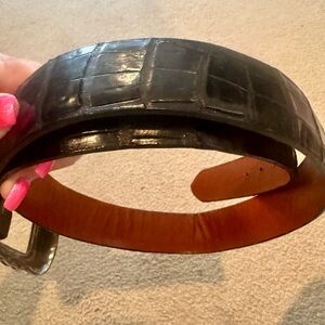 Men’s Black Lucchese Crocodile Belt
Size 36
